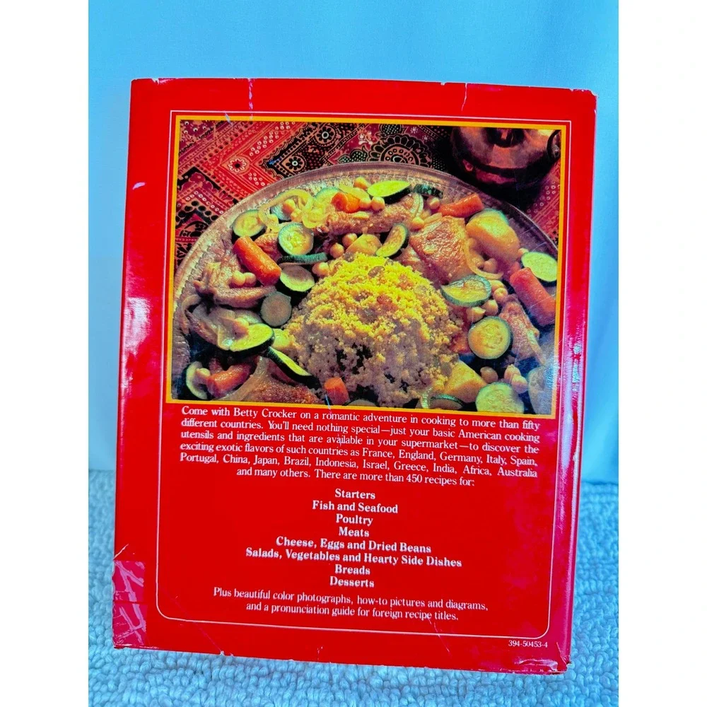 Betty Crocker's International Cookbook VTG 1980 Recipes First‎ Edition